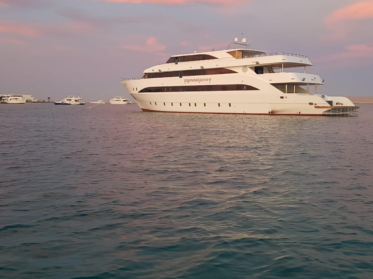 M/Y Captain Sparrow