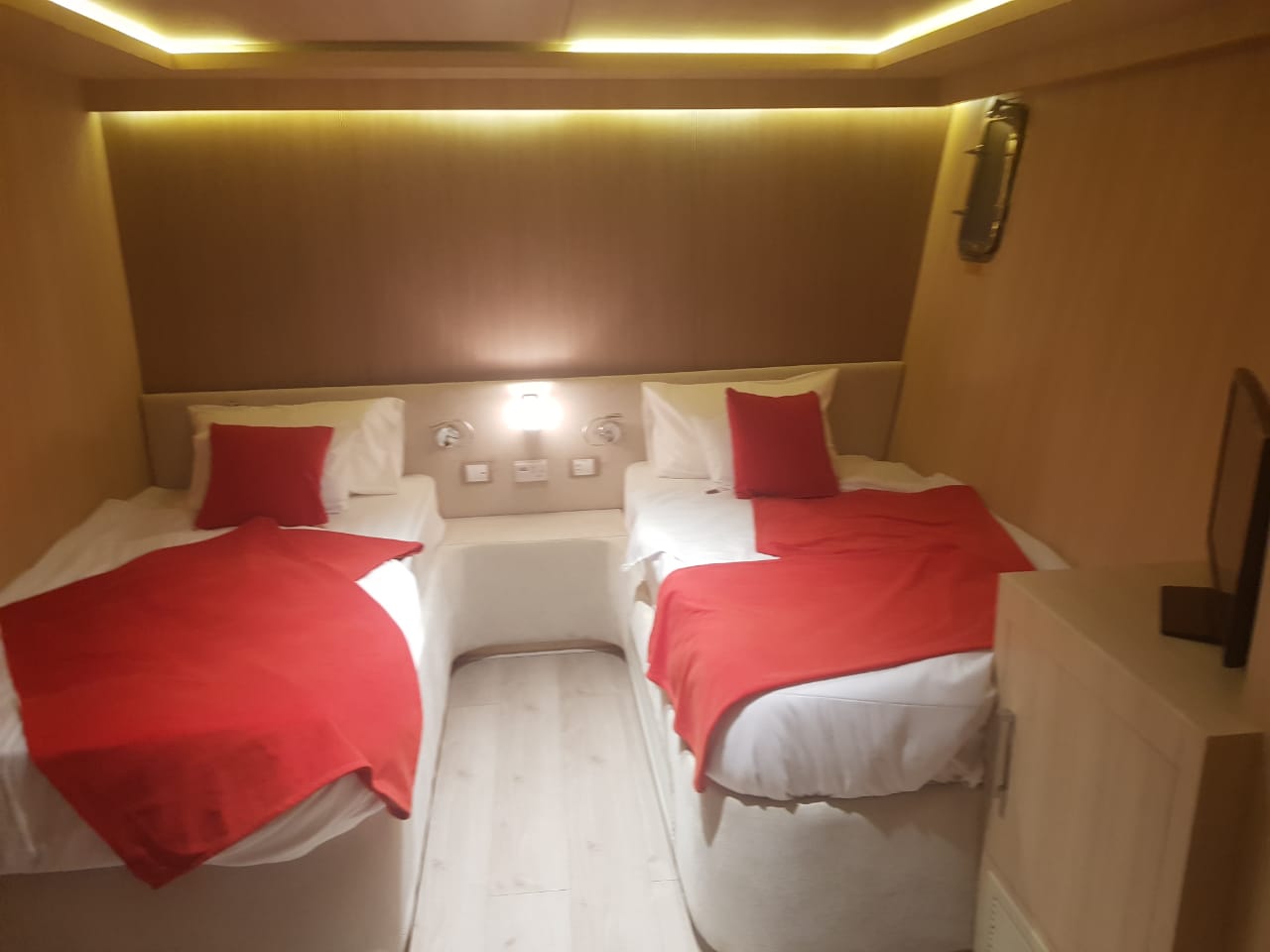 M/Y Captain Sparrow