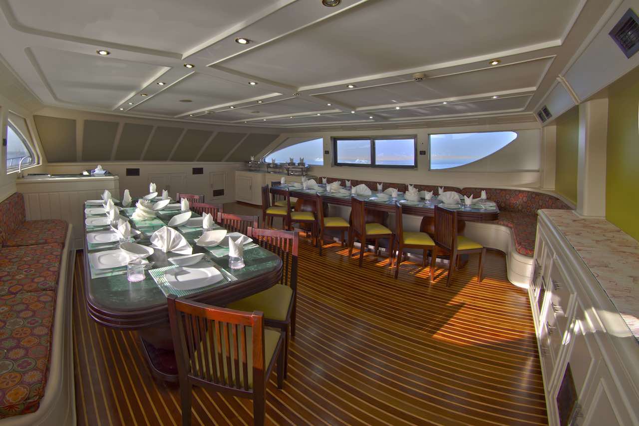 M/Y Galaxy